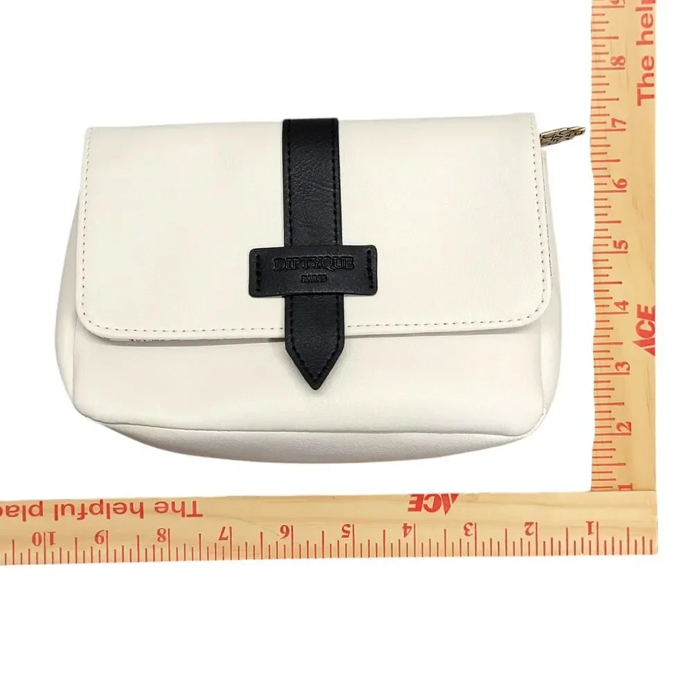 Diptyque Qatar Airways Amenity Bag Pouch Clutch White Faux Leather Makeup Case